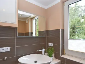 Apartment With Private Terrace - Image 3