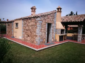 Stunning typical sardinian style villa by the sea - Image 3