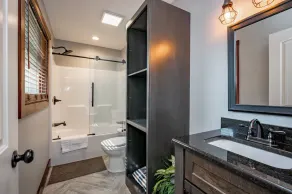 Charming Dog Friendly Lake Area Home w/ Hot Tub - Image 3