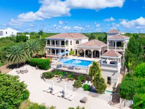 ON THE BEACH Luxury Villa & Beach House, Sleeps 20, Pools, Hot-tubs, Fire-pits… - Image 3