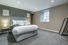 Short Lets Agency in Lanark | Caledonia Luxe Stays - Image 5