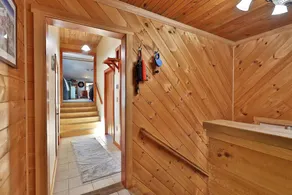 Winding Way Chalet 3 Bedroom Home - Image 3