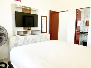 Luxury house with private pool, 2 minutes from the beach. - Image 4