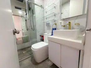 Exclusive Apartment with Private Terrace (1504) - Image 2
