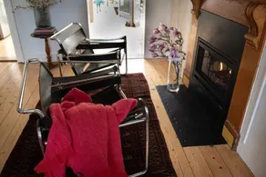 ‘Star Cottage’ historic, cosy and walking distance to CBD/Salamanca - Image 2