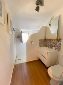Large cave house for up to twelve guests - Image 3