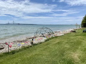Beautiful Vacation Home On Lake Huron - WiFi, Beach Fire Pit, Bridge View - Image 4