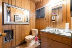 Hodge Podge Lodge · Quaint Cabin in Serene Lakes - Close to Skiing! - Image 4