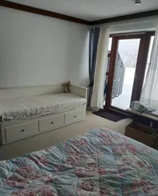 Apartamento vacacional con terraza - Image 4