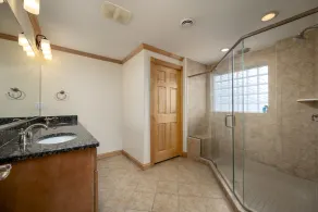 Luxury Awaits Your Family in This Stunning Sideview Oceanfront Property - Image 5