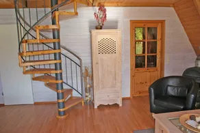Tält takhus - stor tomt i ett lugnt läge - semester för hela familjen i tält taket hus - Image 2