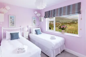 Tigh Harvey 5 bedroom house - Image 3