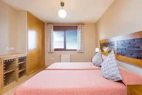 1 Bedroom, OCEAN AND TEIDE VIEW, HEATED POOL, Heating, balcony, free Wifi (3) - Image 5
