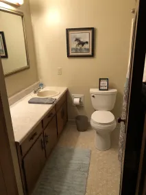 Cozy Quiet Home in Great Neighborhood - Image 3