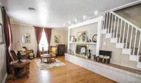 Magnolia Suite- 2 Bedrooms, Ensuite Bath - Image 2