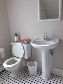 Smukt renoveret 4 soveværelser Farmhouse - Image 3