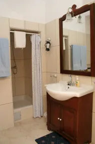 Apartamento de una habitación con una terraza Vrboska, Hvar (A-4601-b) - Image 2