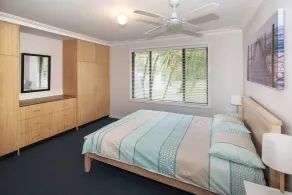 Haven By the Bay- Short walk to Broadwater beach - Image 5