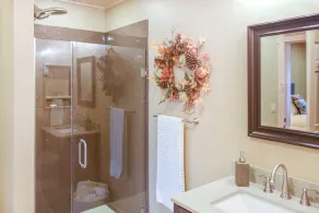 Luxury Townhome P2 - On the Point - Image 3