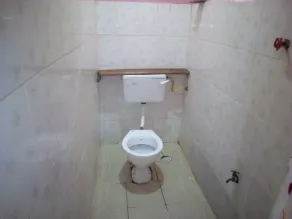 Green Hut Guest House - Image 5