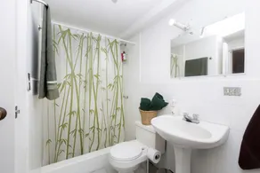 Independent spacious Loft with Private Terrace at La Mariscal Alta Quito - Image 2
