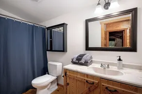 Shenandoah Log Cabin *Hot Tub* *Indoor Fireplace* - Image 3