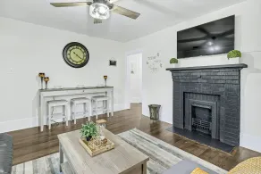 Cozy 2 bedroom home near downtown Gaffney. - Image 2