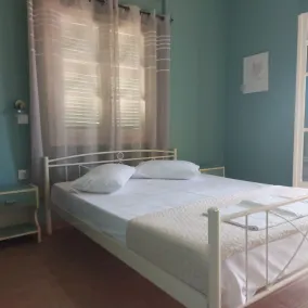 Villa Kostas-NE Corfu with heated salt swimming pool - Image 5