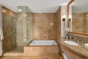 Suncadia Resort Luxury Suite with Amazing Mountain Views - Image 3