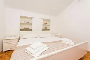House Katy - Image 5