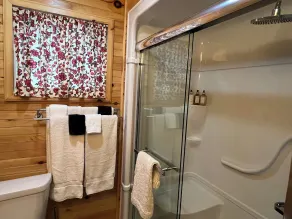 Margaree-a-ville Cottage - Image 2
