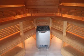 Exclusivo apartamento con jardín y chimenea. - Image 2