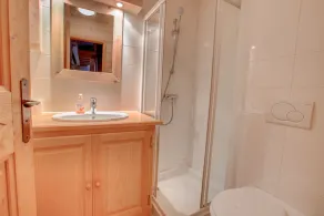 Modernes 4-Bett-Chalet mit Whirlpool, herrlichem Blick über Morzine - Image 5