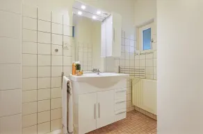 Haringvliet 11 is a cozy, light holiday home located in the front part of the North Sea Park. - Image 3