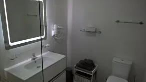 Appartement exclusif et élégant avec terrasse privée sur le toit - Image 2