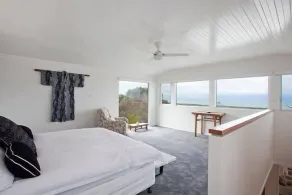 Great Ocean Road, Fairhaven holiday house, ocean views and pet friendly. - Image 5