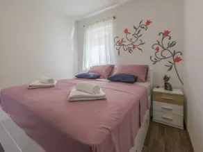 Apartments Tropez - Image 4