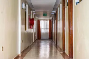 Astorian Grand Hotel - Image 3