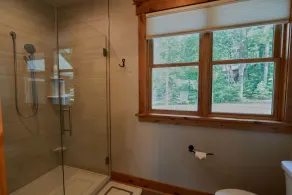 Sun Valley Luxury Lake Home - Newer Construction on Sandy Shore of Spider Lake  - Image 5