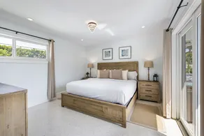 SPECIALS!! BEAUTIFUL BEACH HOUSE ! WALK 2 BEACH POOL ! HOT TUB - Image 4
