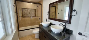 Beautiful Home in Downtown Simi Valley - Image 5