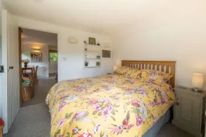 The Retreat Discover Cotswolds Cottage - Image 4
