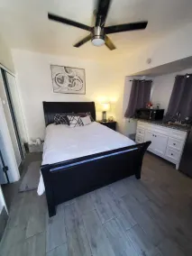 FeelAtHome - Image 4