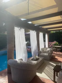 Exklusiv villa med pool - Image 5