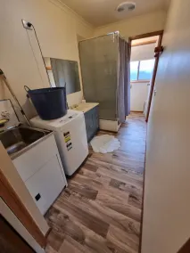 UNWIND AT THE 3BR CAPE BEACH HOUSE | FREE Wi-Fi | Families, Solo, & Couples. - Image 3