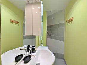 Renovated comfortable house, great view, pets allowed - Image 5