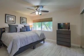 SCOTTSDALE CONDO/OLDTOWN ACROSS STREET FROM FASHION SQUARE MALL...NEW REMODEL - Image 5