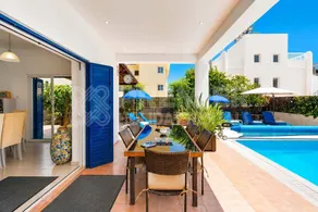 5BR Villa with Private Pool - Georgina by Premier - Image 4