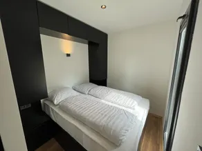 Cozy and sustainable Tiny House for romantic stay - Image 4