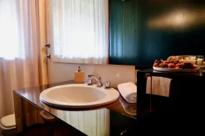 Villa en Milán con piscina cerca de Fiera Milano Rho - Image 3
